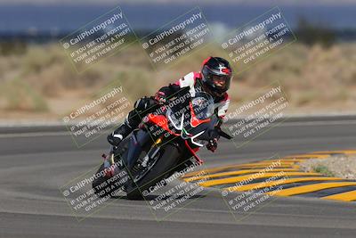 media/Sep-11-2022-SoCal Trackdays (Sun) [[81b7e951af]]/Turn 16 (945am)/